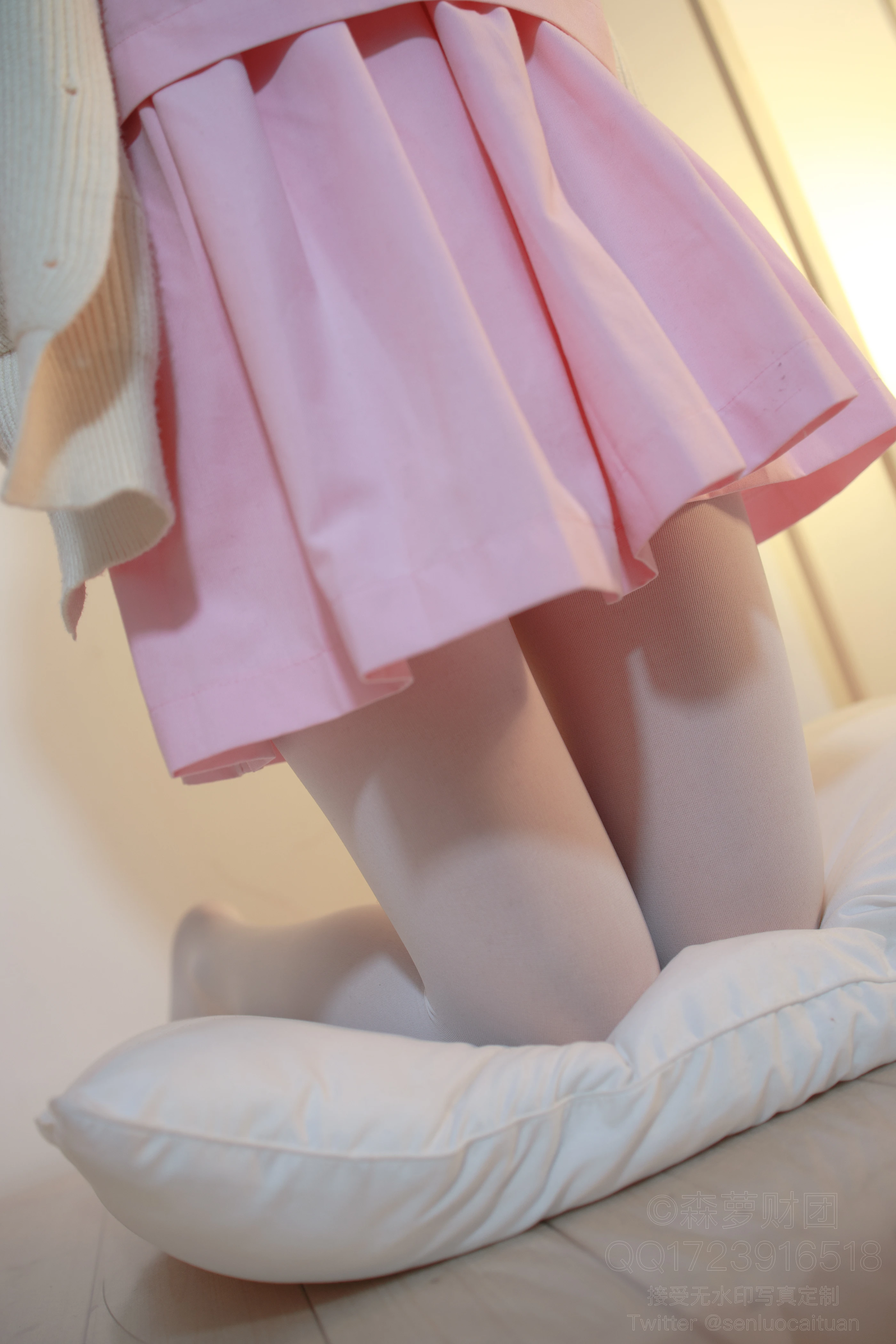 森萝财团 [X-059] 萝莉白丝80D [97P 1V]插图5